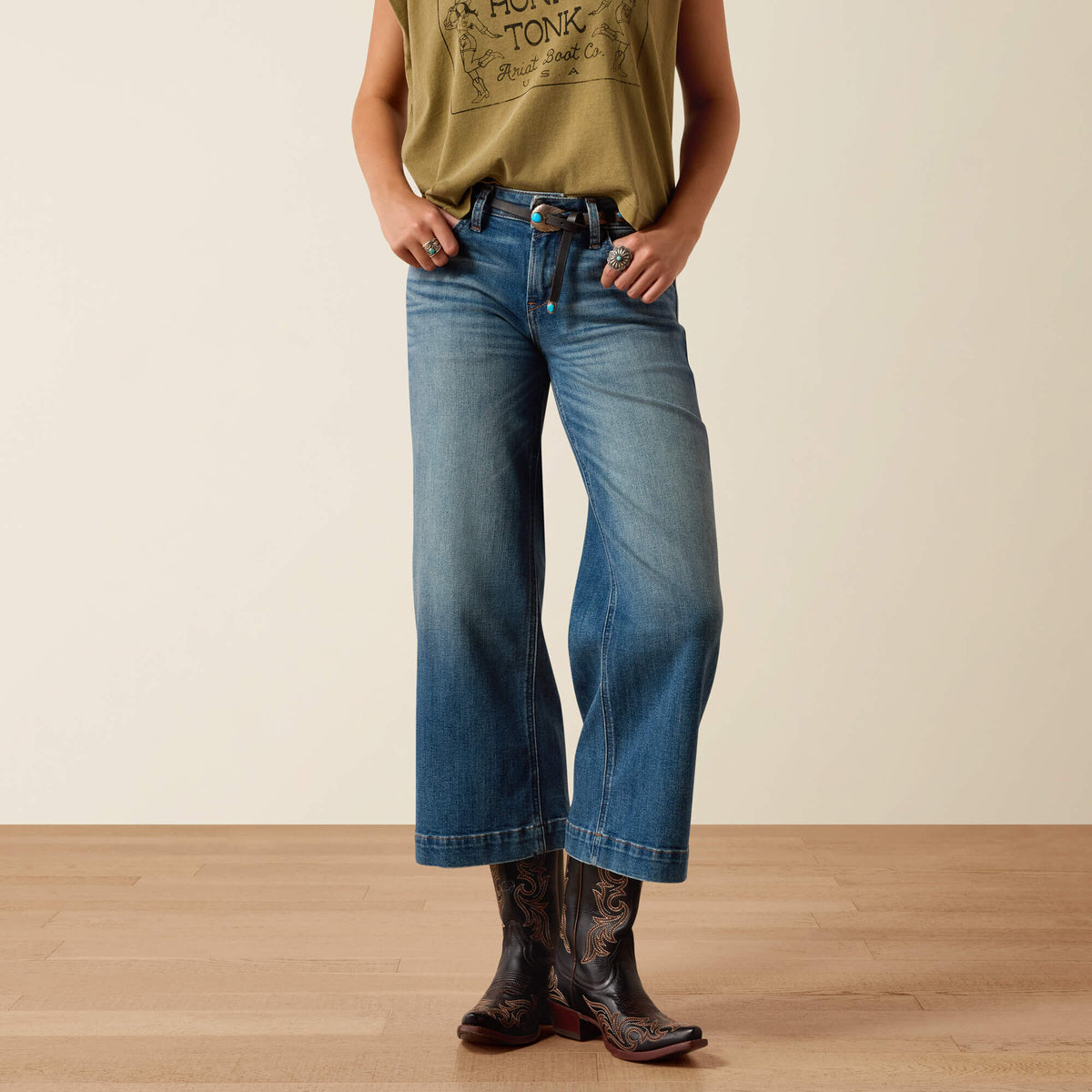 Perfect Rise Jazmine Wide Leg Crop Jeans - Ariat Trending
