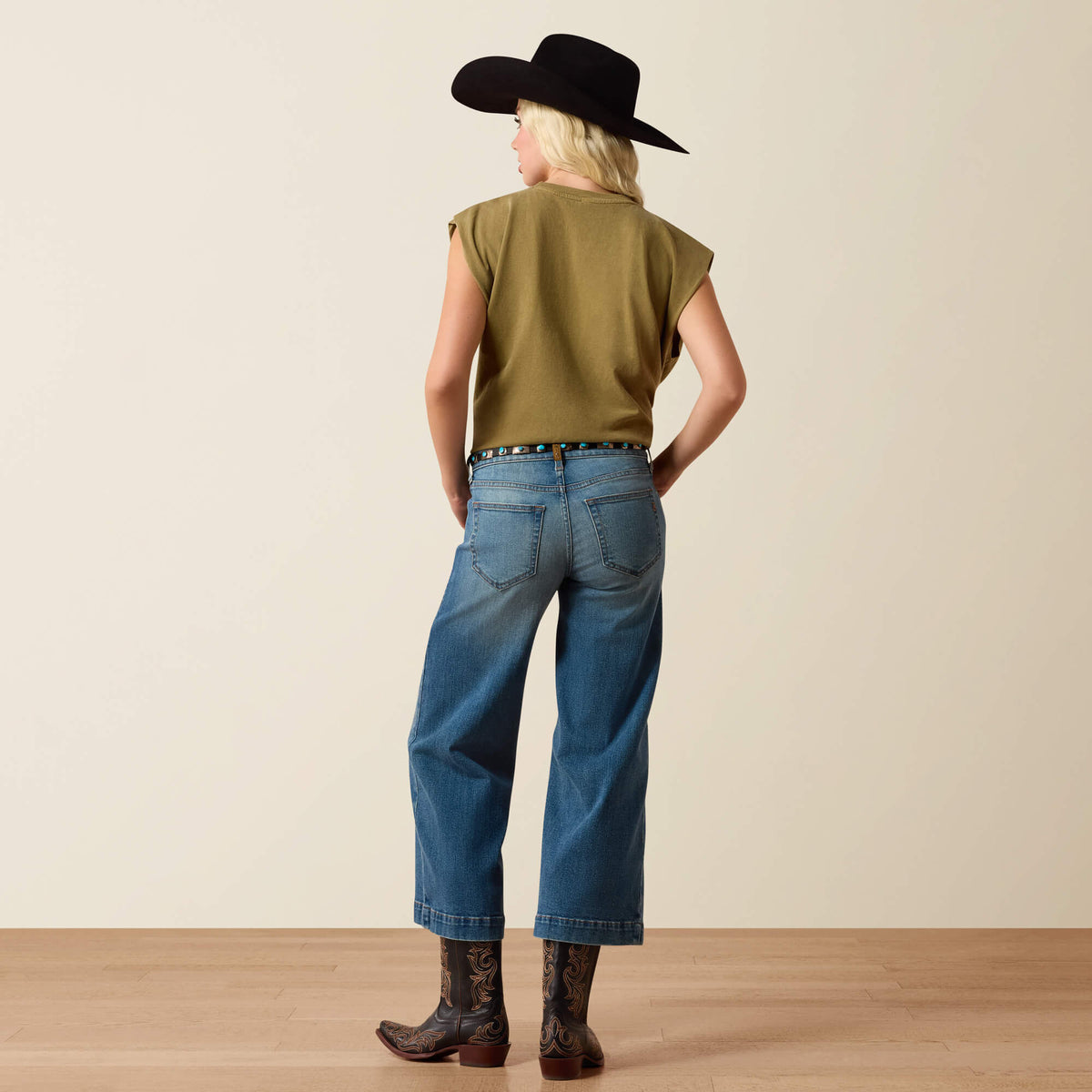 Perfect Rise Jazmine Wide Leg Crop Jeans - Ariat Trending