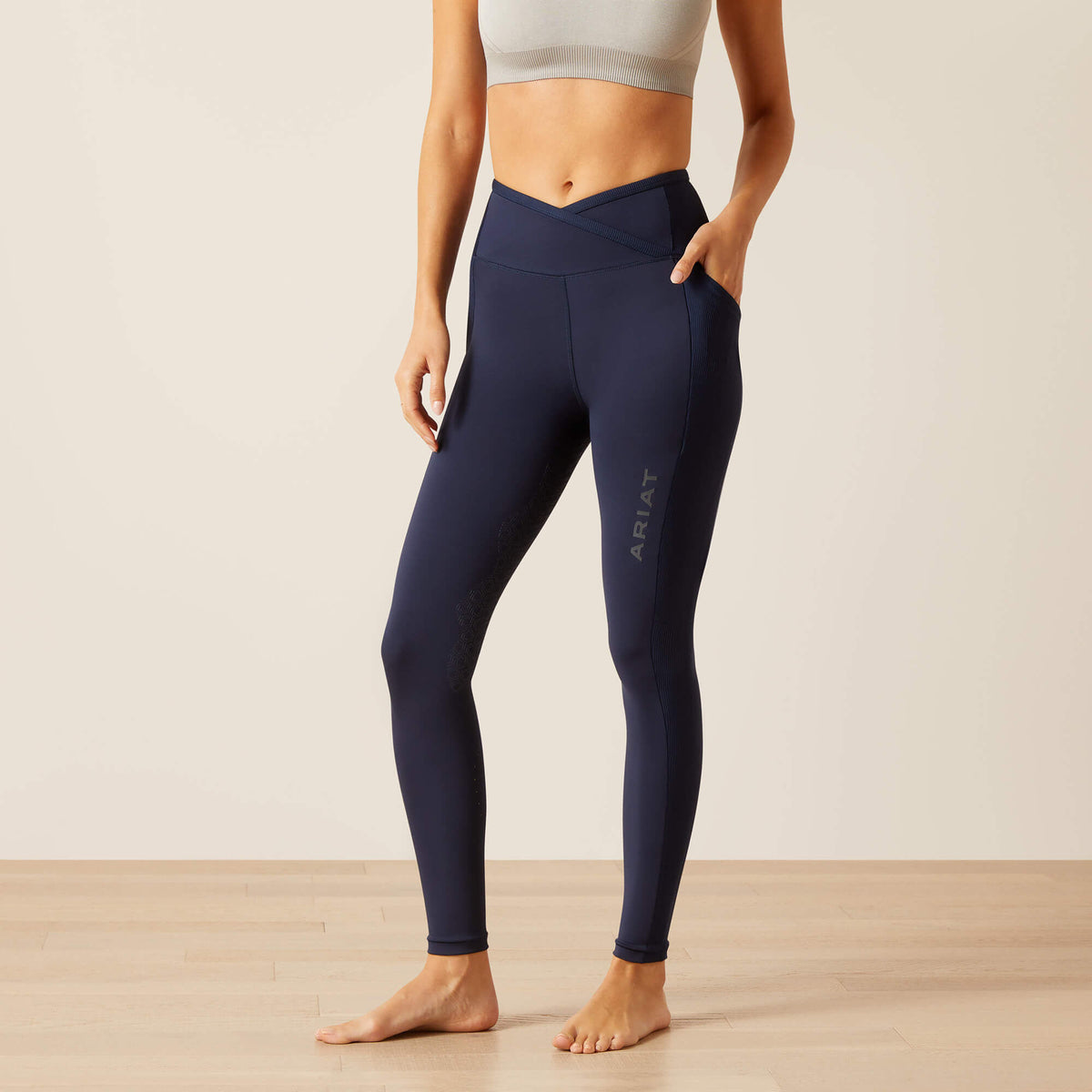 Eos Chic Half Grip Tight - Ariat Trusted
