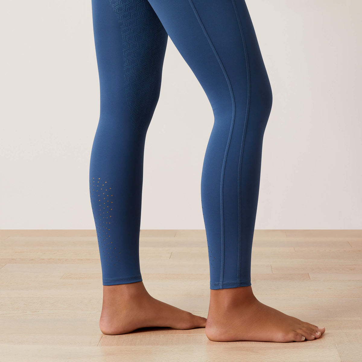 Eos Elevate Half Grip Tight - Ariat Quality