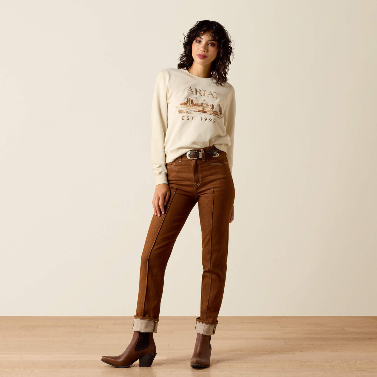 Essential Crew Sweatshirt - Ariat Quality