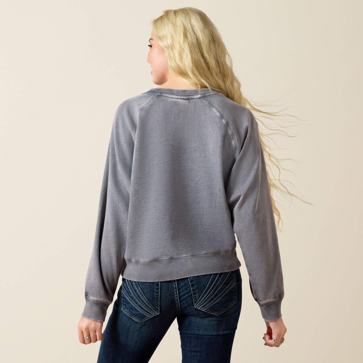Vintage Raglan Sweatshirt - Ariat Sale
