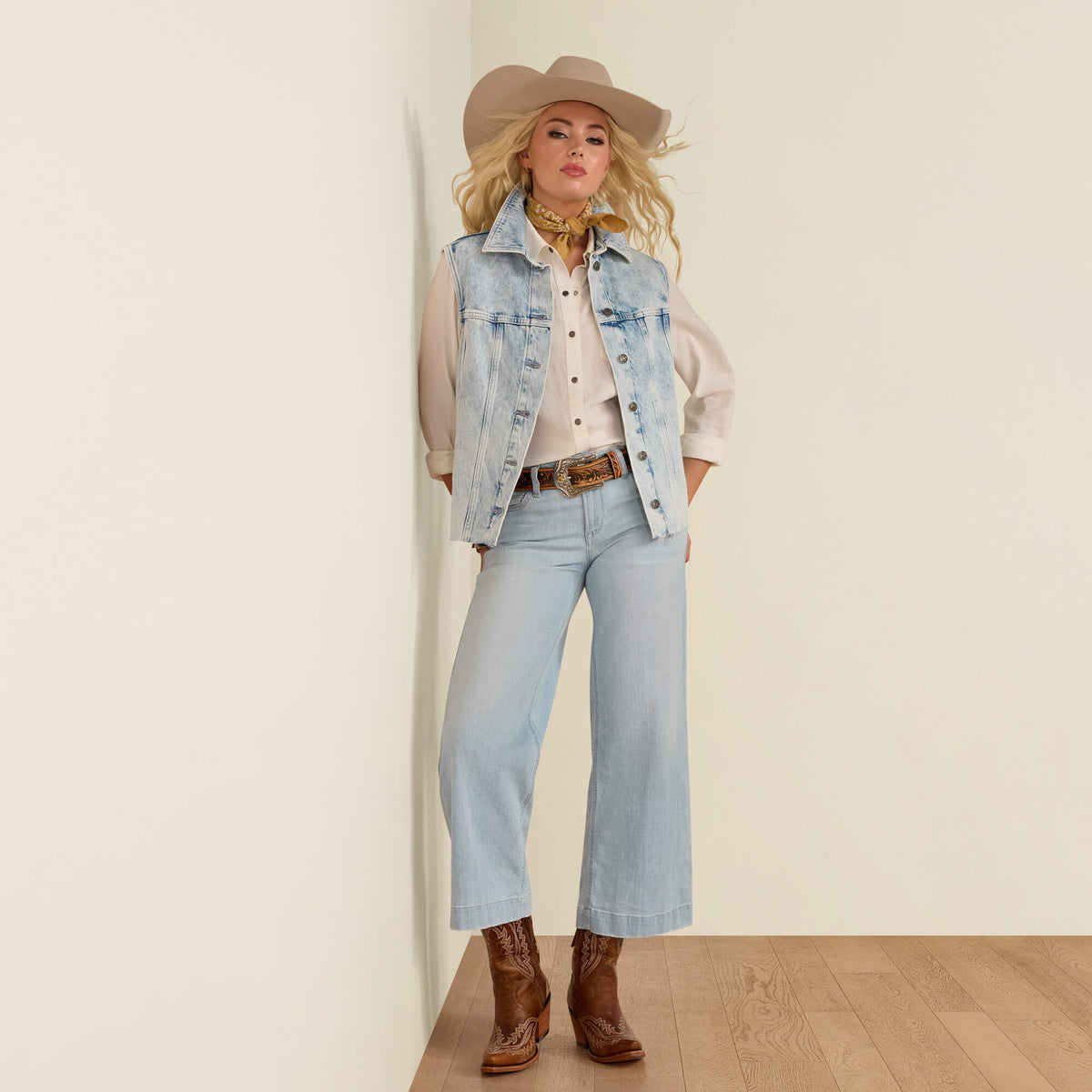 Cowgirl Vest - Ariat Hot Sale