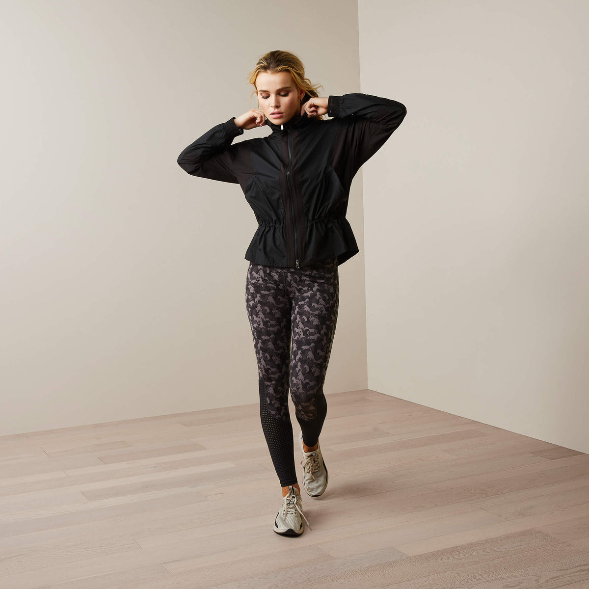 Breathe Jacket - Ariat Featured