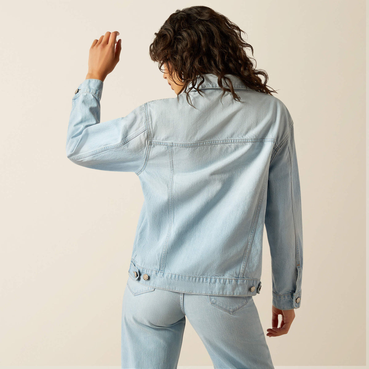 Oversized Trucker Jacket - Ariat Smart Buy