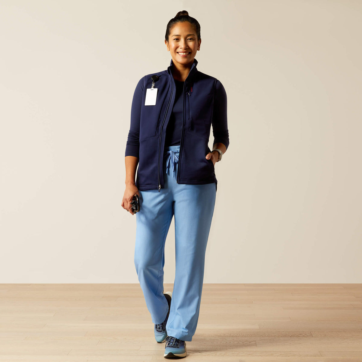 Sina Fleece Scrub Vest - Ariat Essential