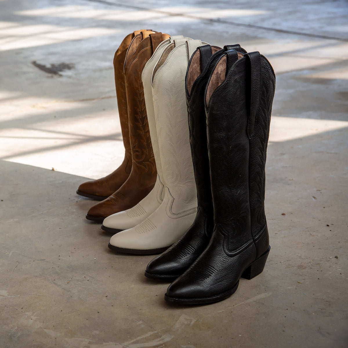 Heritage R Toe Tall Stretchfit Western Boot - Ariat Popular