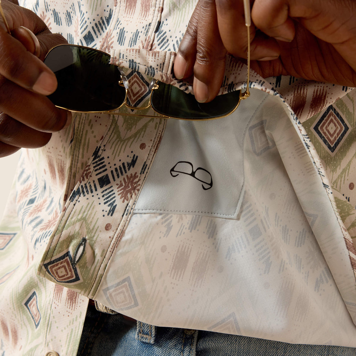 Printed VentTEK Outbound Classic Fit Shirt - Ariat New