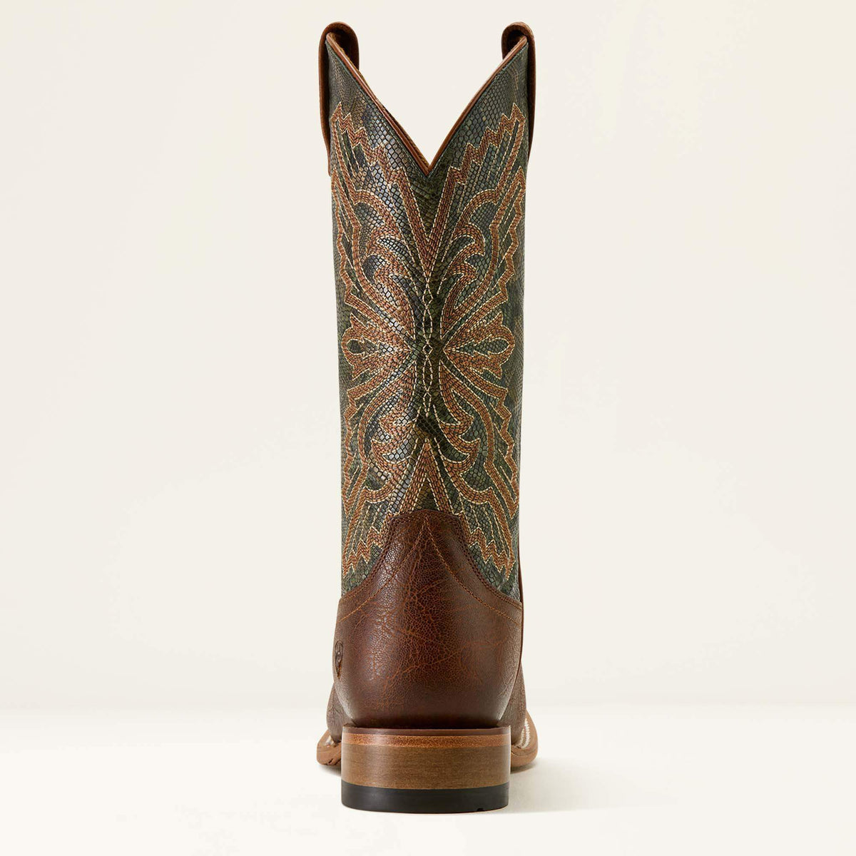 Sting Wide Square Toe Cowboy Boot - Ariat Essential