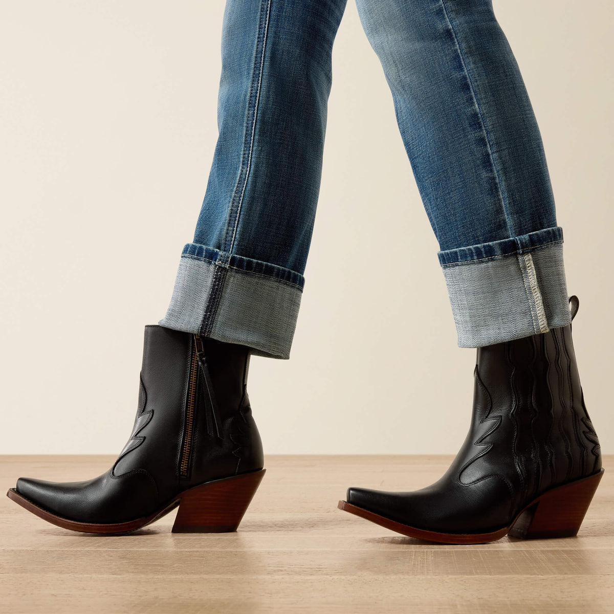 Jade X Toe Western Boot - Ariat Signature