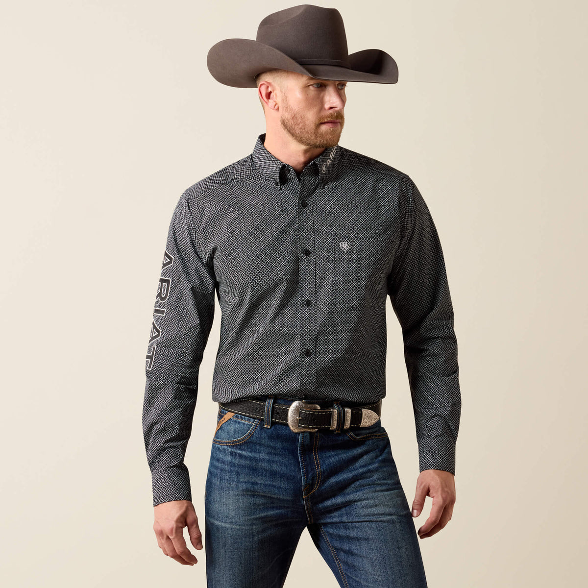 Team Dariel Fitted Shirt - Ariat Customer Favorite