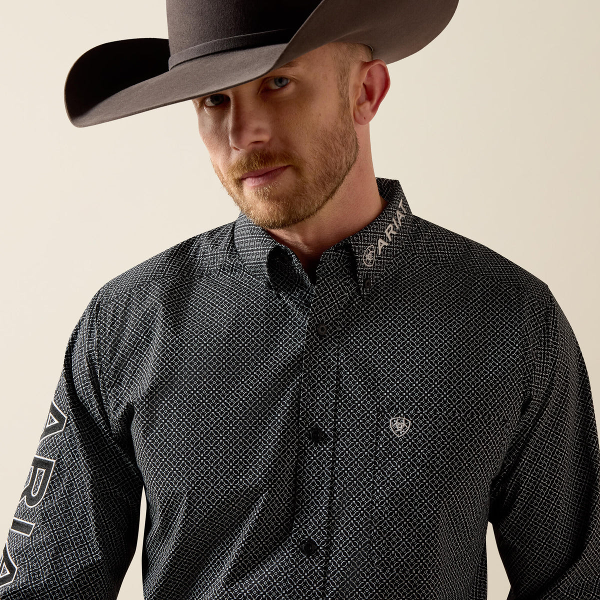 Team Dariel Fitted Shirt - Ariat Customer Favorite