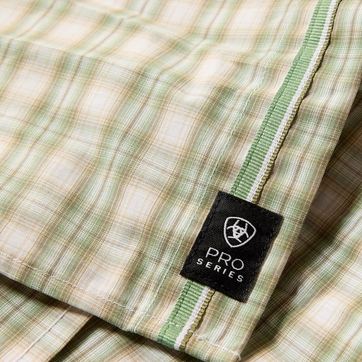 Brogan Classic Fit Shirt - Ariat Essential