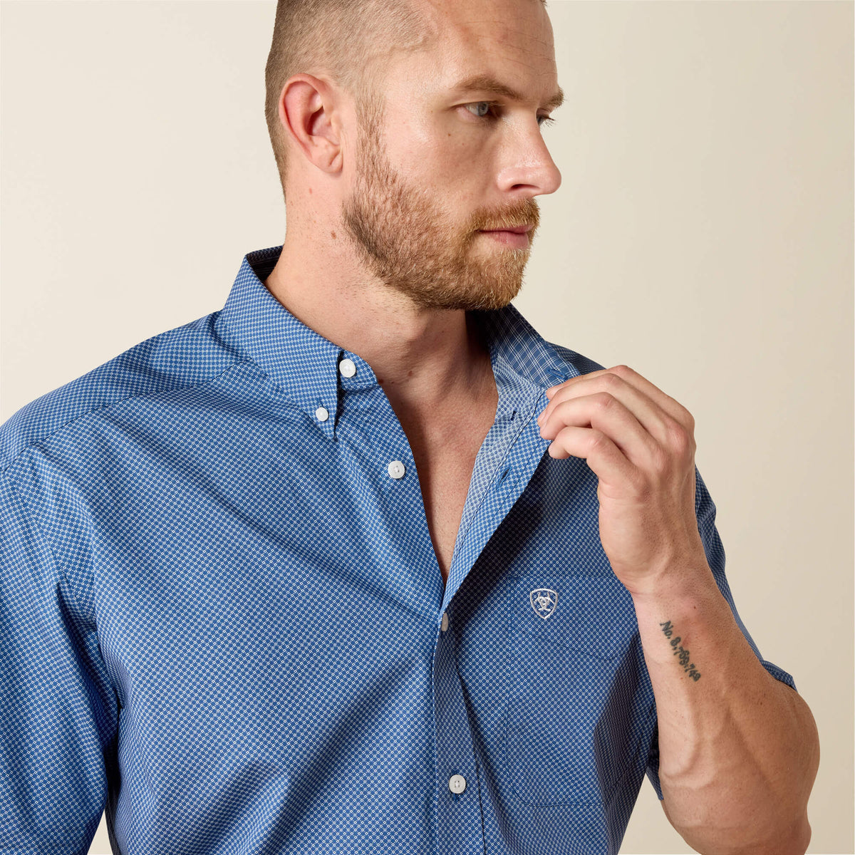Wrinkle Free Case Classic Fit Shirt - Ariat Latest