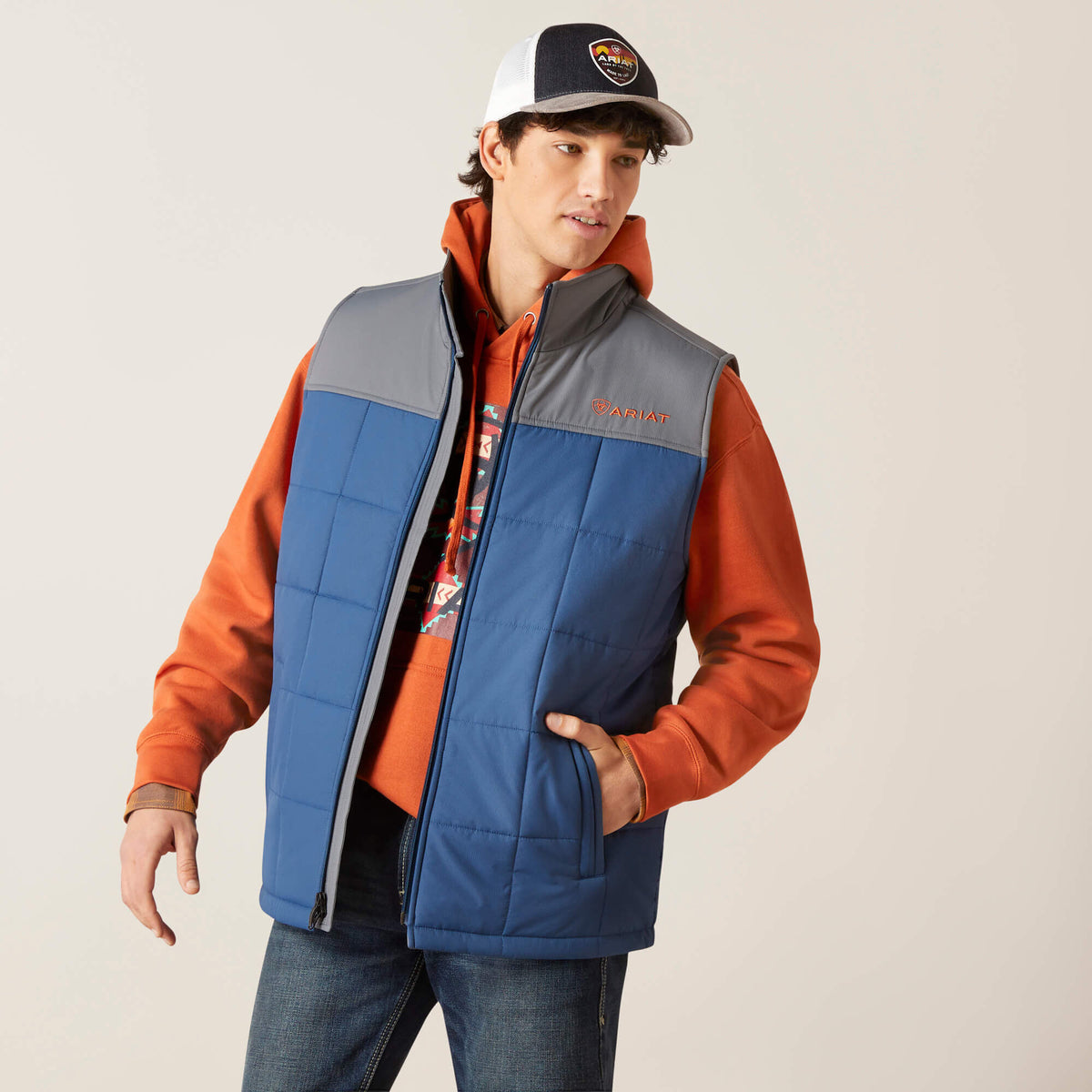 Crius Insulated Vest - Ariat Signature