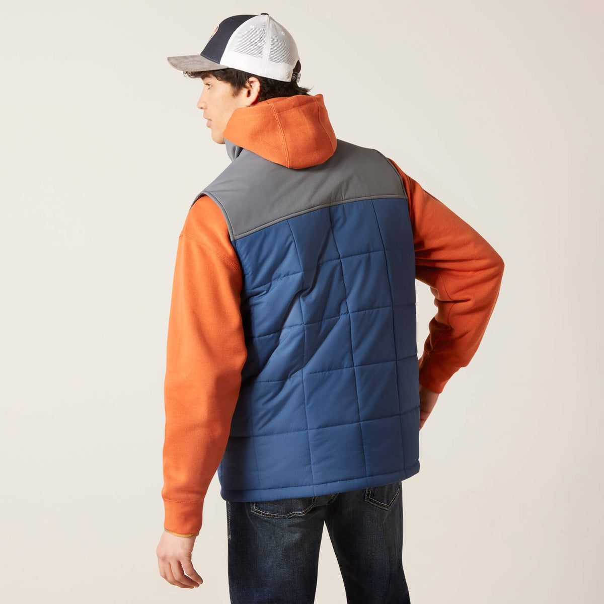 Crius Insulated Vest - Ariat Signature
